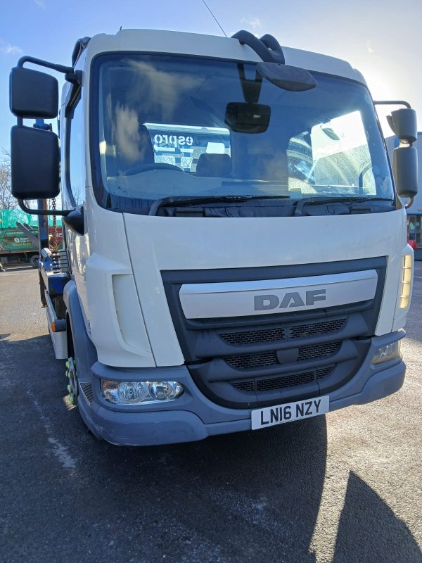 DAF LF 180 Skip Lorry - Image 5