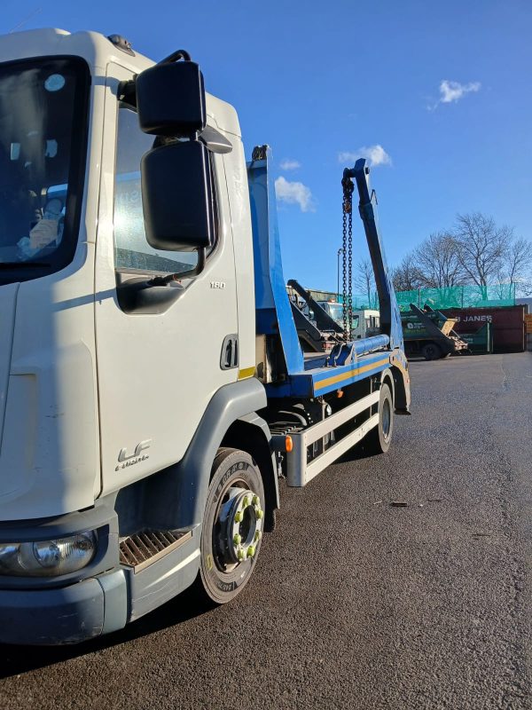 DAF LF 180 Skip Lorry - Image 3