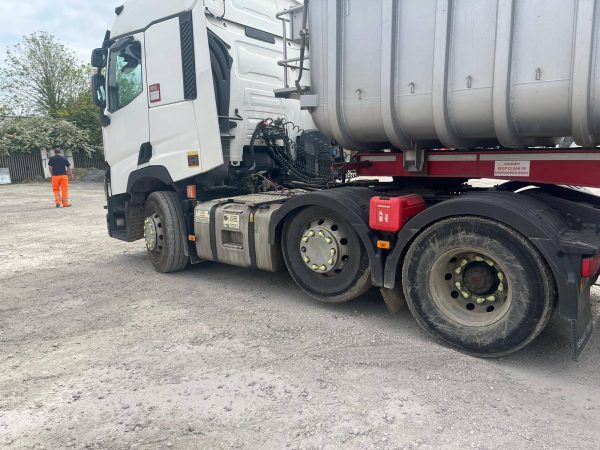 2019 Renault Tractor Unit - Image 4